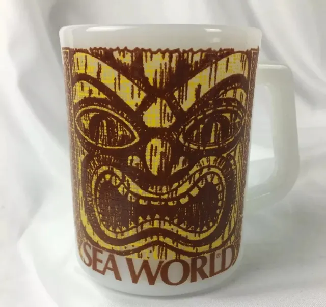 Tiki Coffee Mug White Federal Milk Glass Sea World Island 1970’s