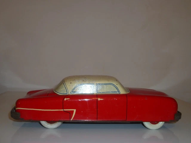 Voiture Miniature Ancienne RENAULT 4CV Rouge – Tôle – Longueur 18 Cm – Marque JRD