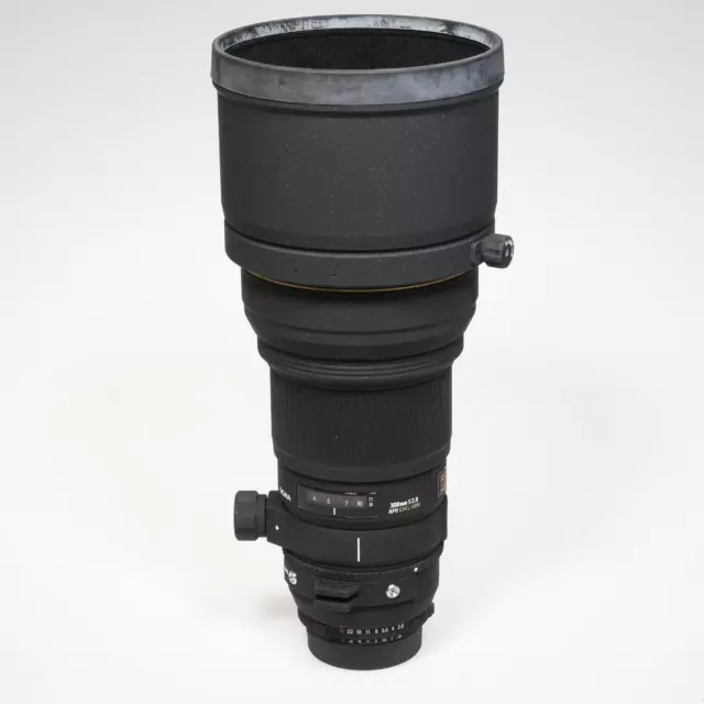 Sigma 300 mm/2,8 EX Nikon DG APO HSM Objektiv