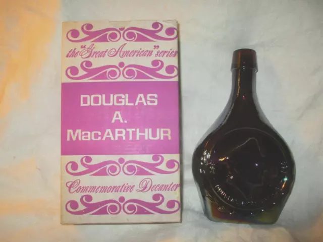 Vtg Douglas MacArthur Wheaton Great American Series Decanter Bottle Box Carnival