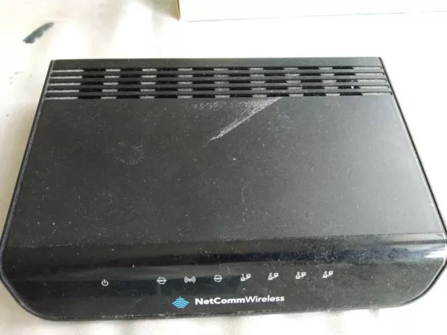 NetComm N300 Wireless Modem Router for parts only