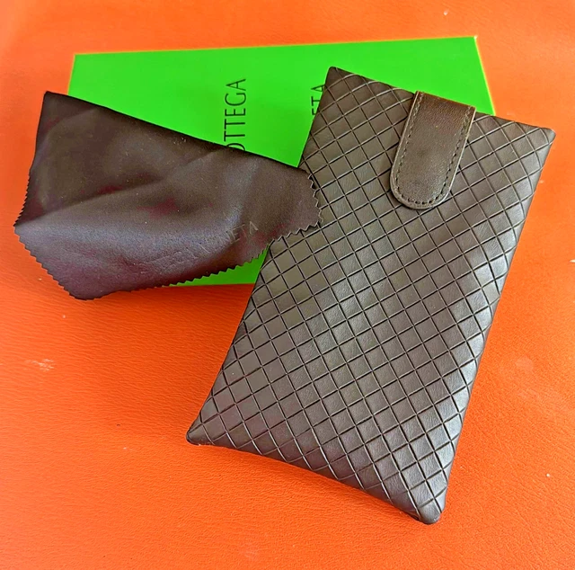 BOTTEGA VENETA SUNGLASSES Eyewear Sunglasses Case only  display picture 1