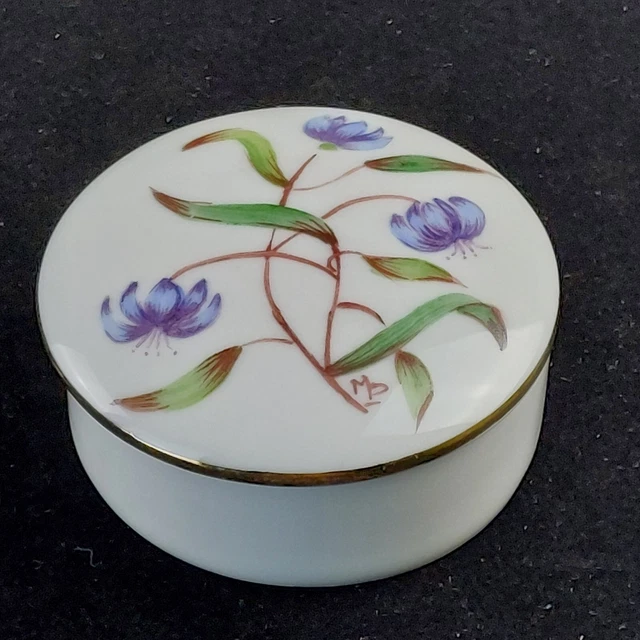 Petite Boîte En Laiton Décorée De Fleurs - Pilulier Ou Décoration - Bon état