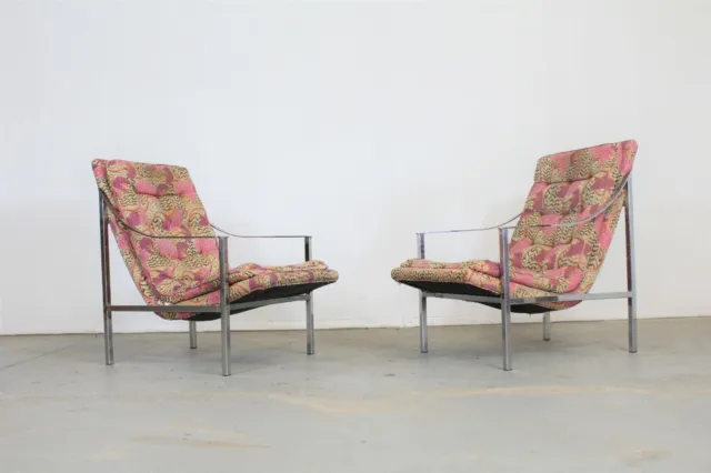 Pair of Mid-Century Modern Milo Baughman Style Chrome Scoop Seat Lounge Chairs
