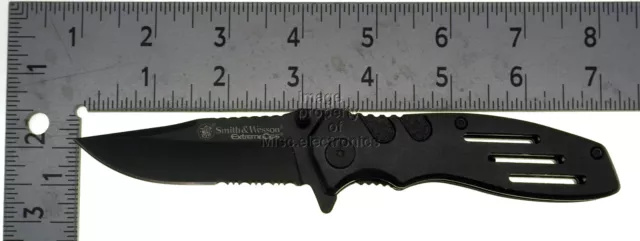 SWA24S Smith & Wesson Extreme OPS Liner Lock Folding Knife Pocket Clip A30 3