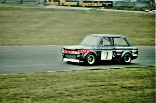 Photo  Brands Hatch -  Bill Mcgovern's 998 Cc Sunbeam Imp Of George Bevan In Cla