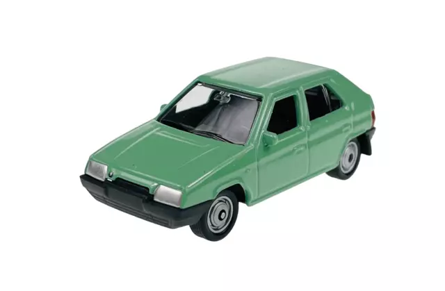 Welly Skoda Favorit Grun 1:60 Die Cast Metal Model Neu Im Kasten