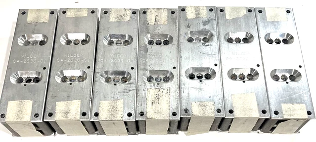 Wilden Air Valve Assembly 02-2030-01 (7-Pack)