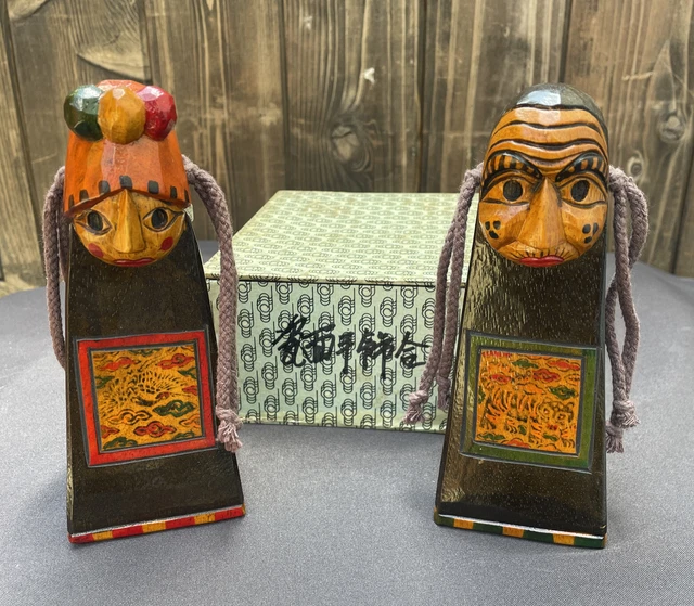 VINTAGE JAPANESE CARVED WOODEN FIGURINES / DOLLS w/ORIGINAL BOX SIGNED