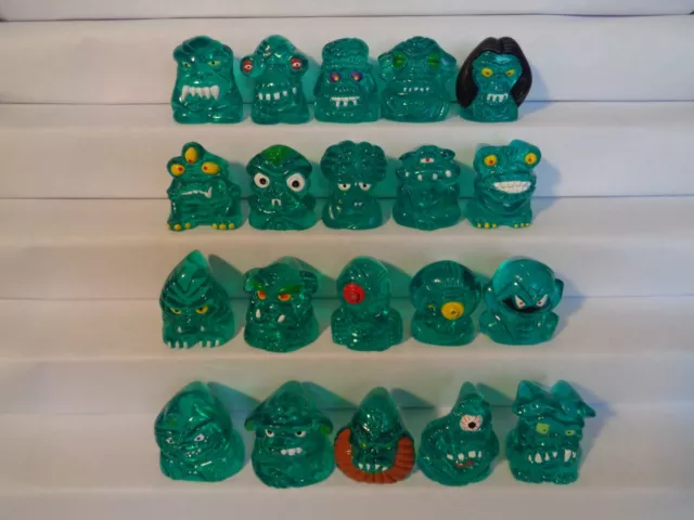 Crazy Bones Coca Cola Geloucos Rockeiros GLITTER TEAL LIPS *Extremely  Rare*