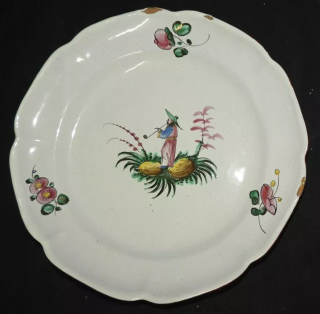 Assiette ancienne XIXè Faïence de l'Est (décor au Chinois) 22 cm   *U4*