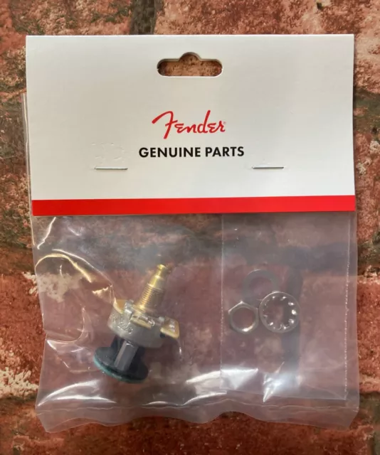 Fender USA S-1™ Switch 500K Potentiometer, Switching Volume Pot, Solid Shaft