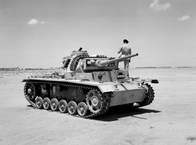 WW2 WWII Photo German Panzer III Tank Pzkpfw.  Wehrmacht  World War Two / 4209
