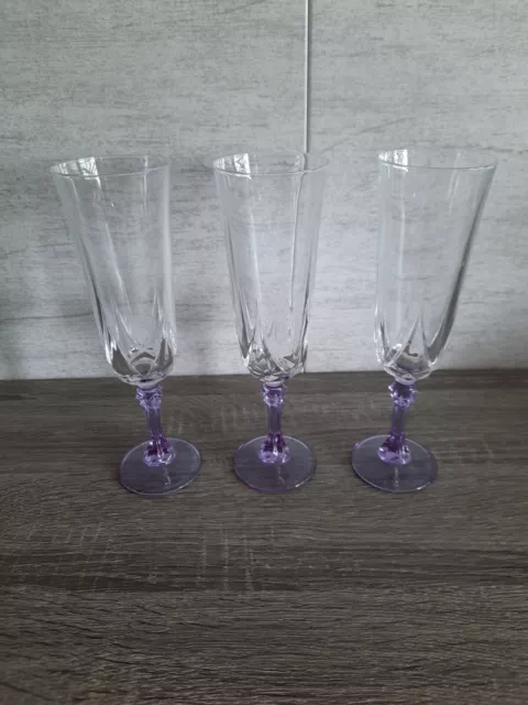 3 flûtes A Champagne Cristal D'arques Modele Auteuil Pied Violet ...