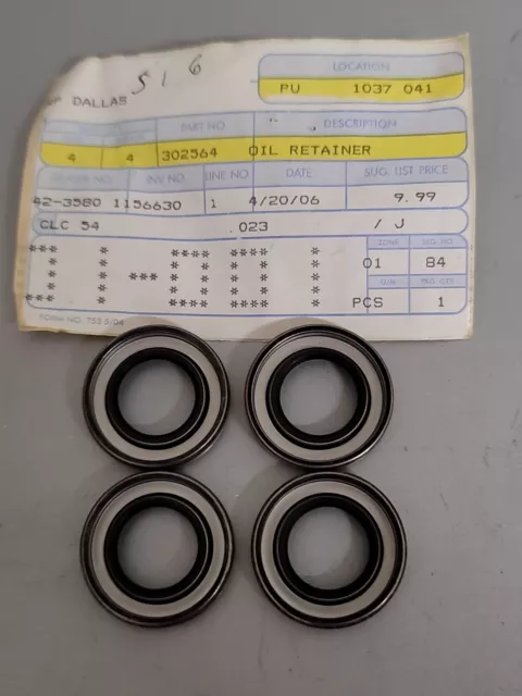 NOS OEM (LOT OF 4) OMC Johnson Evinrude Seal 302564 0302564