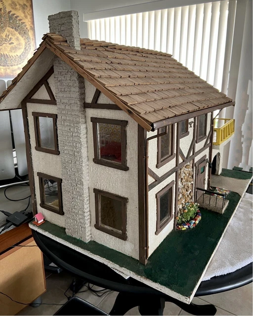 Custom 1970s Dollhouse Solid Plaster & Wood, Vintage Shag Carpet/Wallpaper 2