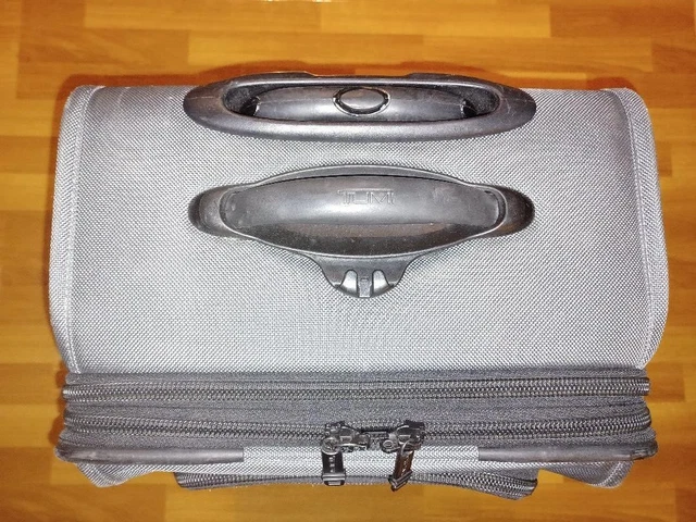 Tumi 2 Wheel Expandable Suitcase Luggage Gray 22922GH Carry-on Dual Handles 6