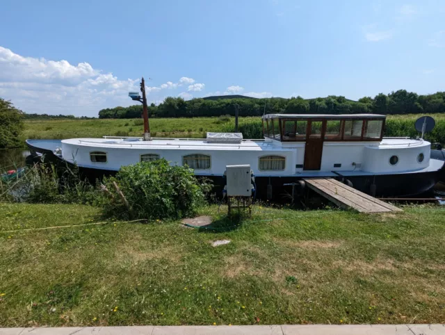 Dutch barge Houseboat Widebeam Canal boat narrowboat . Consider narrowboat p/x