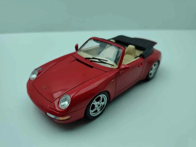 Maquette Burago 1:18 Porsche 911 Carrera Cabriolet 1993 Rouge Métallisé - Occasion