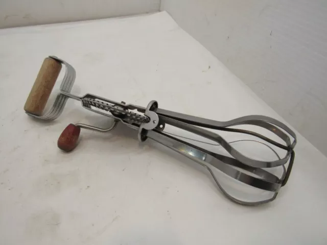 Vintage ECKO Hi-Speed Egg Beater Hand Crank Mixer Red Wood Handle  Made in USA