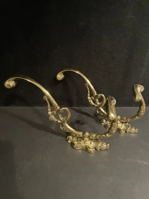 Lot 2 Lg Solid Brass VTG AnTq early 20th c Style Ornate Double Coa & Hat Hooks