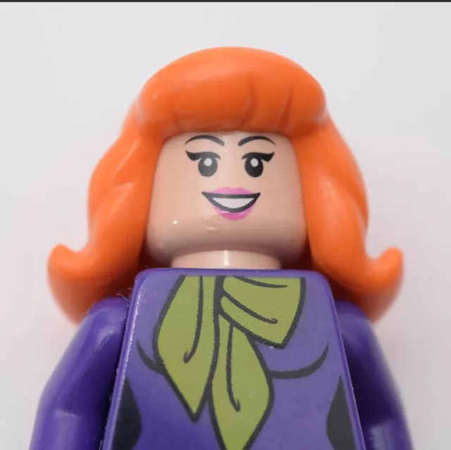 LEGO DAPHNE BLAKE Scooby Doo Minifigure From 75904 75903 Mystery ...