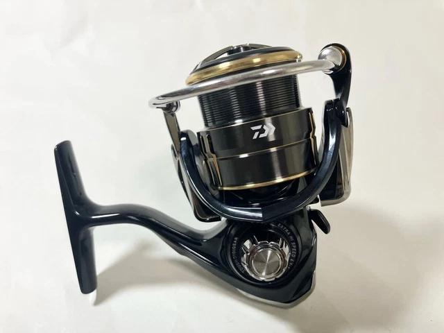 DAIWA - SAKON 19 BALLISTICK LT 2500S-XH  本体 Amazon.com : Daiwa LT2500SS-CXH 19 Ballistic Spinning Reel