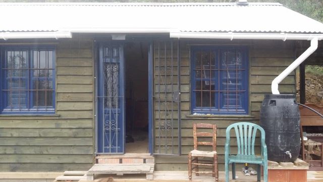 Spanish Off-Grid Smallholding With Spring Water - One hour from Malaga Airport 3