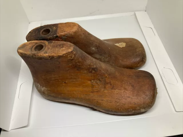 Pair (2) Antique Primitive Child Factory Cobbler Wooden Shoe Mold  6 inches. 3
