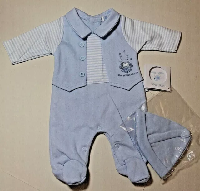 Premature Baby Boy sleepsuit and hat  blue 5-8 lbs