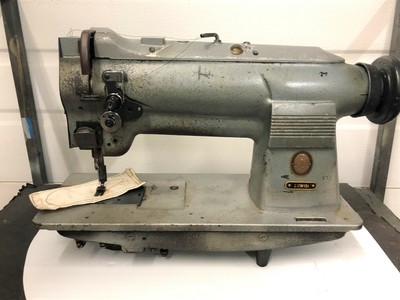 Singer 211W151  Heavy Duty  Upholstery  Needle Feed   Industrial Sewing Machine