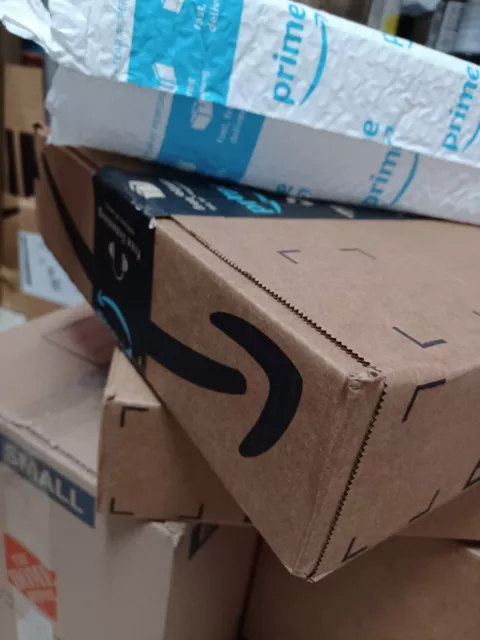Amazon Overstock/Returns Liquidation Pallet boxes Read Description! All NEW