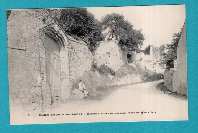 Château-Landon , Montagne de Saint-Séverin  : CPA , Carte Postale ancienne /Ma