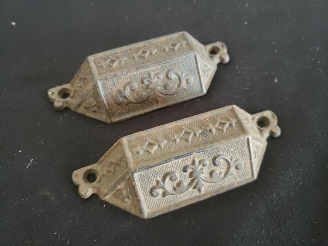 PAIR Vintage 1860s Cast Iron Arts & Crafts / Nouveau Drawer Pull Handles