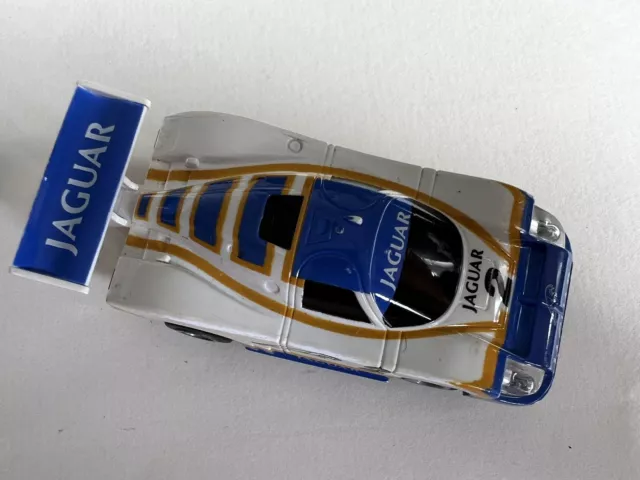 Coche de ranura Tomy Aurora AFX 8671 Jaguar #2 LeMANS HO 1:64