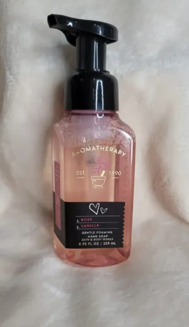 Jabón de mano espumante suave con aceites Bath & Body Works aromaterapia amor rosa vainilla