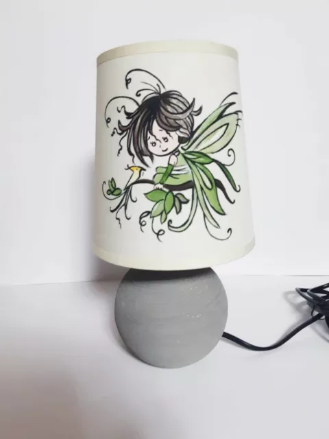 lampe de chevet creacat peint main garçon oiseau papillon vert E186