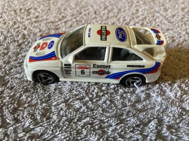 Burago Ford Escort Cosworth Auto - Martini Rallye Sanremo 6 - Maßstab 1:43