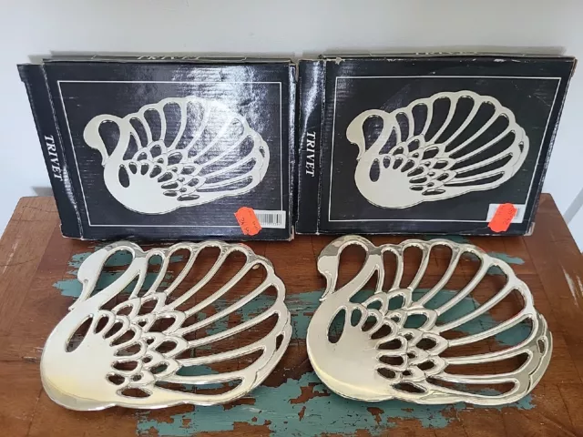 2 X Trivet Vintage Placca Argento Appannamento Resistente Cigno Piede Rasato