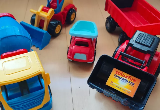 Kinderspielzeug Fahrzeug-Paket 5tlg. Traktor,Anhänger, Betonmischer, Radlader ..