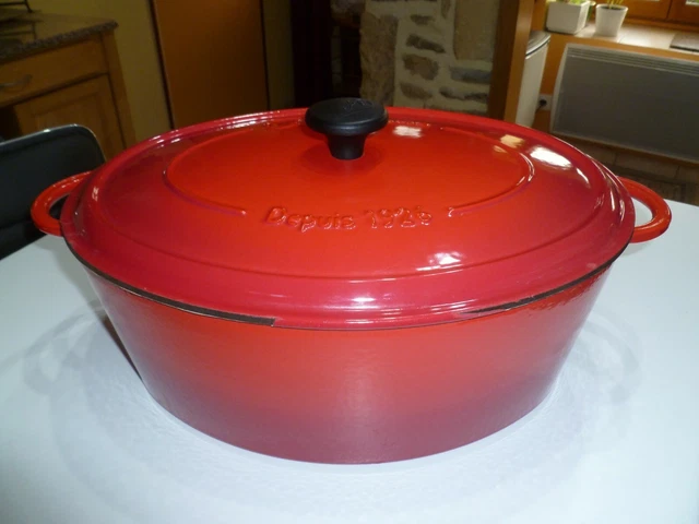 Cocotte ovale 9L en fonte émaillée, COLETTE