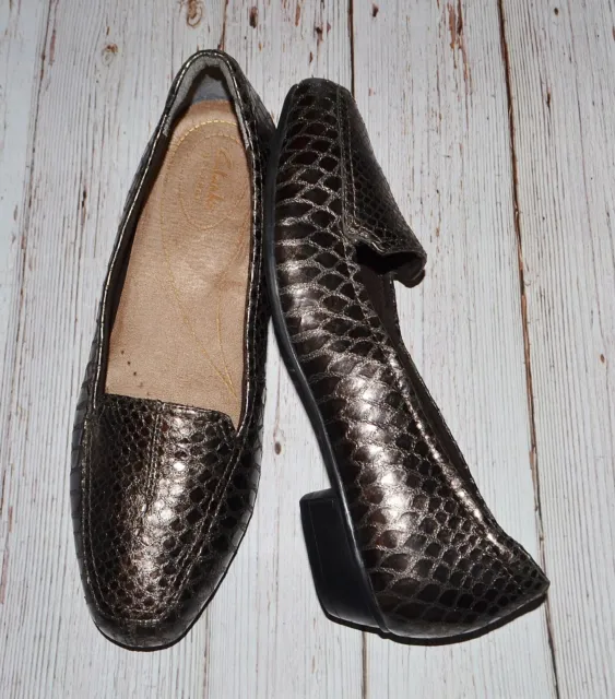 NEW CLARKS ARTISAN Women TIMELESS Leather Flats Loafer BRONZE LEA Shoe Sz. 8.5 M