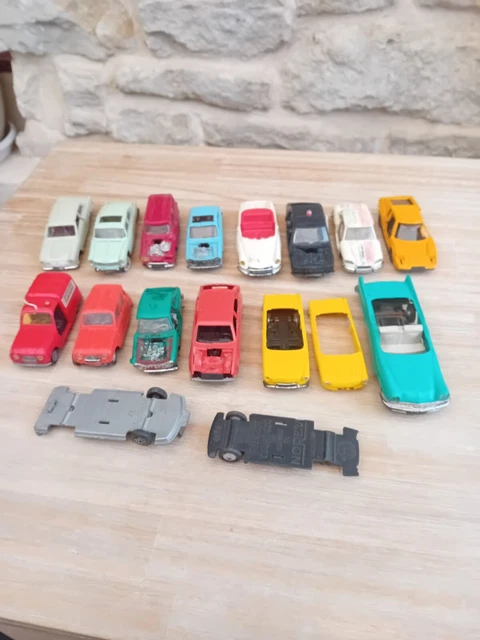 1808244 VOITURE EN plastique ancien Norev épave citroën Ami 8 n°139 1