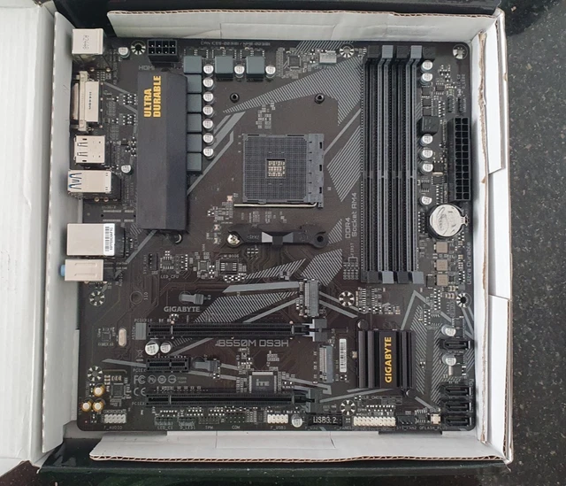 GIGABYTE B550M DS3H Motherboard Socket AM4 B550 DDR4 S-ATA 600 Micro ...