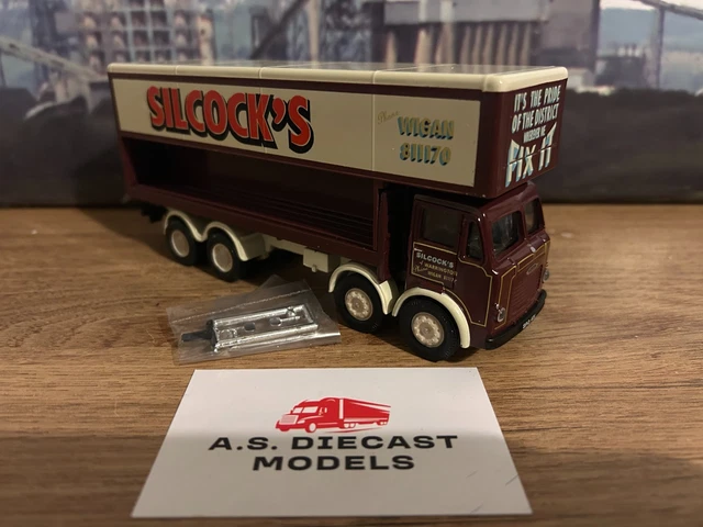 ENSEMBLE CAMION ET caravane Corgi Classic 24801 Leyland Dodgem Silcock
