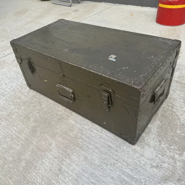 VINTAGE MILITARY FOOT LOCKER us army With Tray chest storage trunk ...