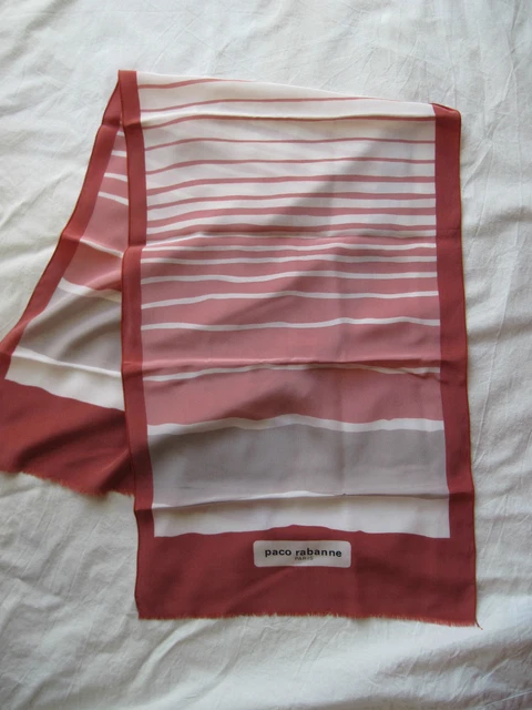 Écharpe Paco Rabanne Vintage En Soie 100% - 15x135 Cm Couleur Prune - Occasion