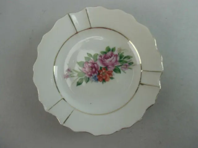 Japanese Porcelain Plate Vtg Flower Colorful White Small Gold Trim TB901