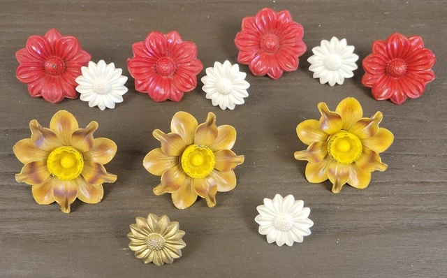 Vintage 12 Curtain Tie Backs Flower Push Pin Metal and Plastic Red White