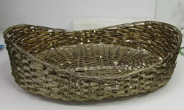 VTG Metal Woven Oval Wicker Look Basket Italy 14 3/4 X 12 X 3 1/2